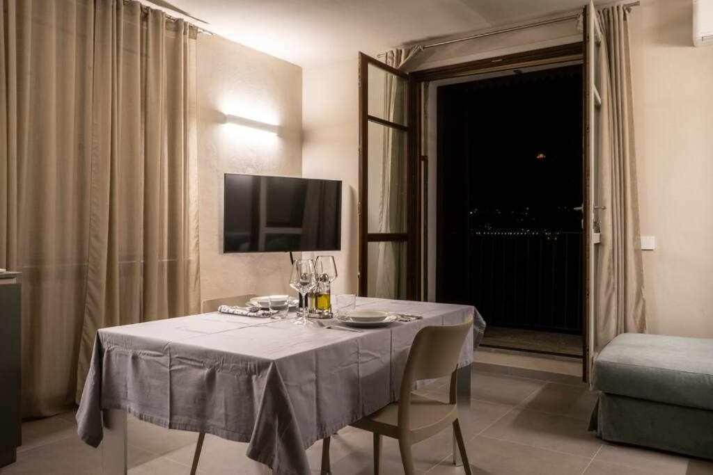 Orta Paradise 26 Орта Сан Джулио Екстериор снимка